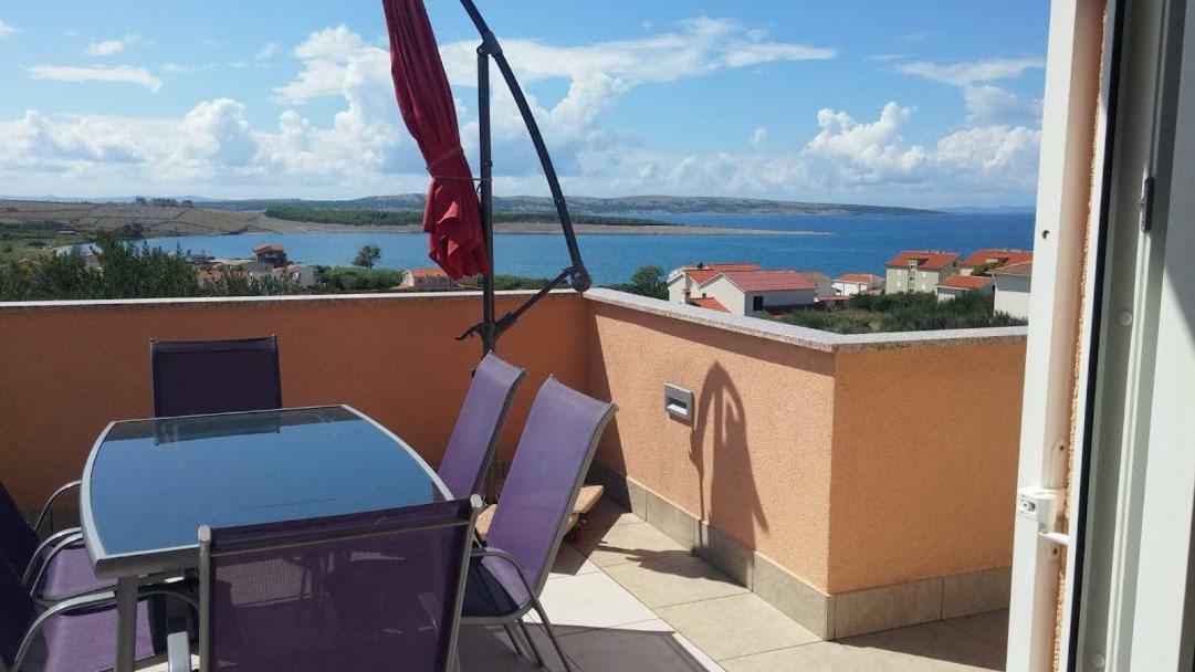 Apartment Pepi Povljana Exterior foto